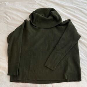 Lord & Taylor Dark Green Cashmere Sweater size L